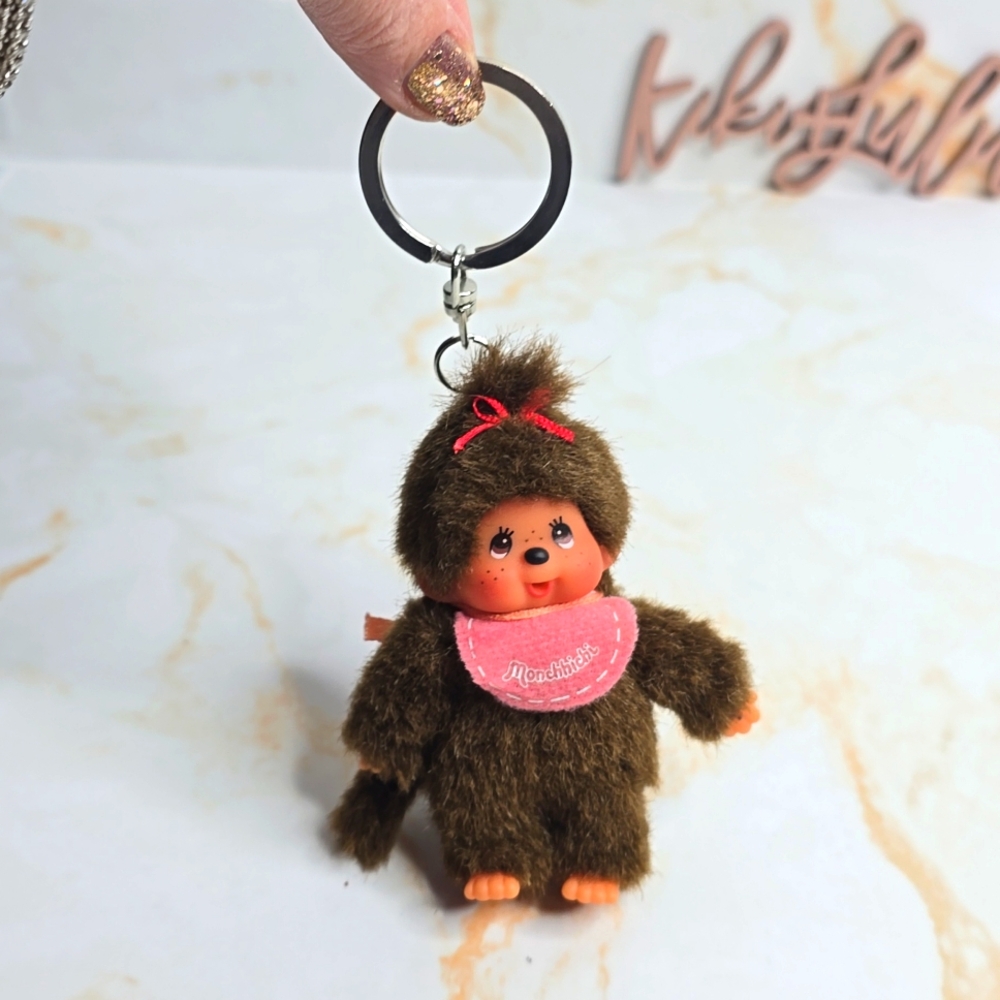 Vintage Momchhichi keychain